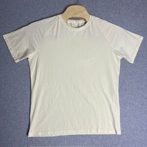 AERA Men's Cream Colored Short Sleeve Casual T-Shirt Top Size‎ Large